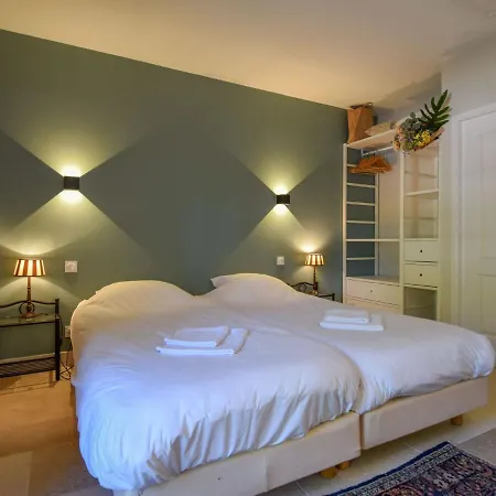 Cosy In St Medard D'excideuil With Pool