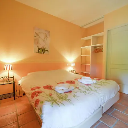 Holiday home Cosy In St Medard D'excideuil With Pool Lauriere (Dordogne)