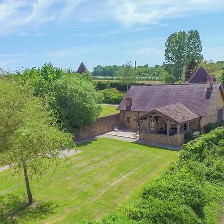 Cosy In St Medard D'excideuil With Pool Holiday home Lauriere (Dordogne)